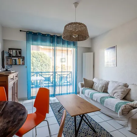 T2 Avec Terrasse Et Parking Proche Ocean - Fr-1-50-160